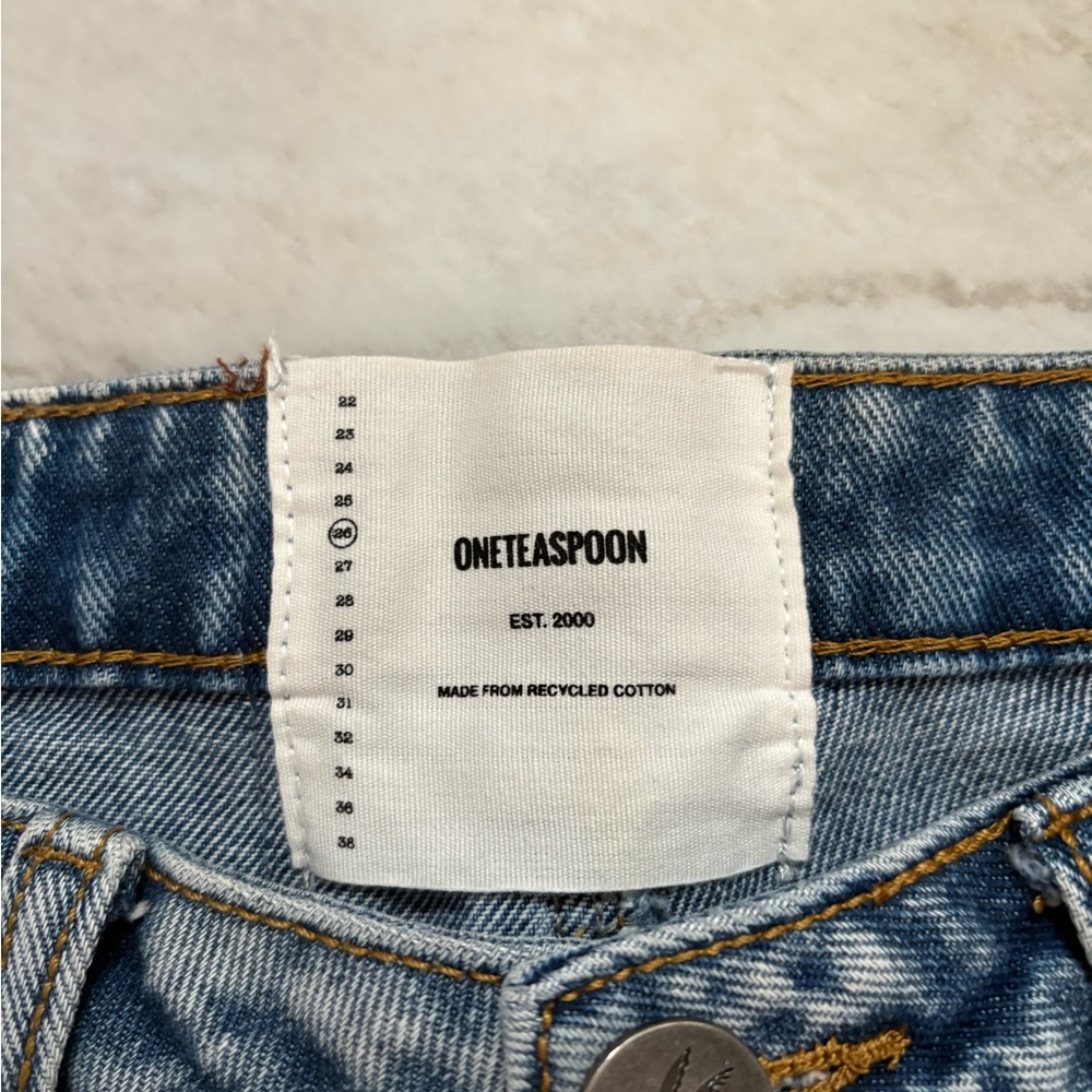 OneTeaspoon Straight Leg Light Wash Jeans- 26